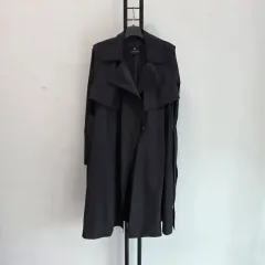 正規品 ランバン LANVIN ブラック トレンチコートのサムネイル