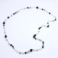 極美品 CHANEL シャネル ココマーク付きフェイクパール&ブラックビーズ ロングネックレス ホワイト ブラック クリア ラインストーン ブロンズ シルバー金具 中古 4a005552のサムネイル