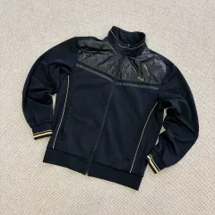 100 FILA ラブトップ キルティング ジャケット 0722D2のサムネイル
