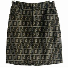 FENDI ズッカ柄 タイトスカート イタリア製 - メルカリ