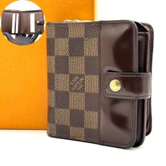 GUCCI　長財布 シルヴィ シェリーライン オーストリッチ ラウンドファスナー 色で気分を解き放つ】 GUCCI 長財布 シルヴィ シェリーライン