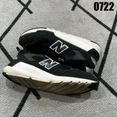 ニューバランス スニーカー ブラック 225のサムネイル