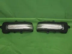 【中古】アルファード  LED ウィンカー 左右のサムネイル