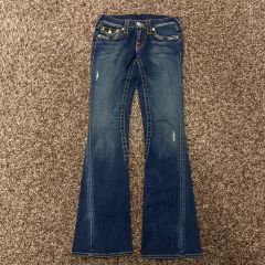 美品】 TRUE RELIGION 25インチ ブーツカットデニム ローライズ - メルカリ