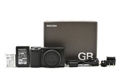 極美品・ショット690回】RICOH GR DIGITAL III CCD - メルカリ