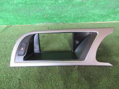 センターパネル　アウディ　A5 DBA-8TCDNL　H25　C-12-14-7719