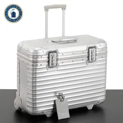 2026年最新】rimowaリモワ パイロットの人気アイテム - メルカリ