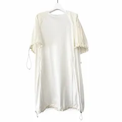 新品未使用　SS DRESS　MONCLER モンクレール　ドレス　ワンピース　ドローコード　バルーンシルエット　定価以下のサムネイル