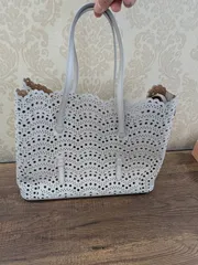 ALAiA MINA VIENNEウェーブのサムネイル