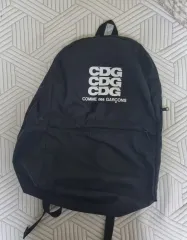 コム・デ・ギャルソン CDG ロゴ バックパック ブラックのサムネイル