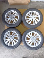 ダイハツ タフト スタッドレス 純正アルミホイール 2022年 165/65R15　ヨコハマタイヤ　iceGUARD iG60のサムネイル