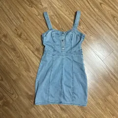 ヴィンテージ GUESS デニム ONE PIECE 姫ギャル ロリィタ ラテ 姉ギャル ロリィタ ラテ バレエコア 姫カジ Y2K 森ガール ギークシック ゴシック ゴス ロリータ スナ系 地雷系のサムネイル