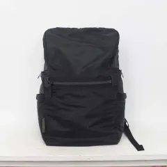 正規品 マンダリナダック(Mandarina Duck) カジュアル バックパック デイリー 新作 アイエン(I.N・ジョンイン)ショップのサムネイル