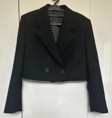 Acne Studios アクネストゥディオズ クロップド ブラック ジャケット ダブル ボタン 正規品のサムネイル