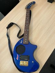 ジャンク】FERNANDES ZO-3 アンプ内蔵エレキギター（弦なし・要