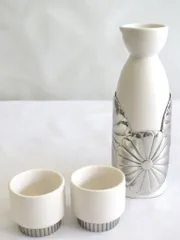 【233336】 Royal Selangor ロイヤルセランゴール　SAKE-FLASK　Hana 酒器セット　白磁/ピューターのサムネイル