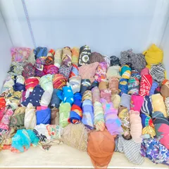 現状品 まとめてスカーフ/ストール/ショール レディース HARDY AMIES 他 大判  総柄/花柄/ドット ファッション小物120サイズ 7kg[ON01576]のサムネイル