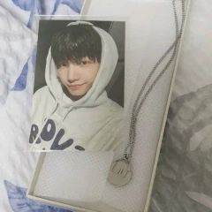 stray kids celebrATE ポップアップ ネックレス ヒョンジン - メルカリ