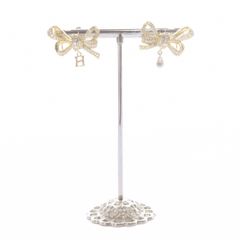 Her lip to Crystal Ribbon Earrings シルバー - メルカリ