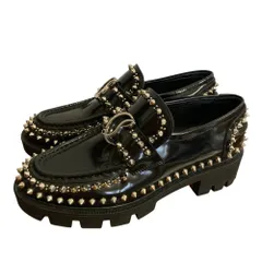 新品同様 Christian Louboutin クリスチャンルブタン MOC LUG SPIKBS FLAT スパイクスタッズ ローファー サイズ37 24.0cm相当 ブラック レディース 古着 中古 USEDのサムネイル