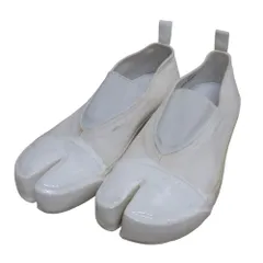 良品 Maison Margiela 22 メゾンマルジェラ 22 足袋 tabi スリッポン スニーカー サイズ35 22.5cm相当 ホワイト レディース 古着 中古 USEDのサムネイル