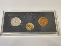 2026年最新】大阪万博 メダルセットの人気アイテム - メルカリ