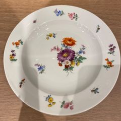 美品 マイセン Meissen ベーシックフラワー 三つ花 プレート - メルカリ