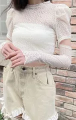 lilLilly カットアウトレーストップスのサムネイル