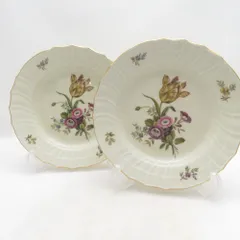 美品 ROYAL COPENHAGEN ロイヤルコペンハーゲン フリセンボー 中皿 2枚 ペア ディープ 20cmプレート 花柄 SO4199L1 のサムネイル