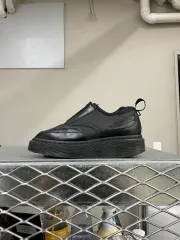 DR. MARTENS ドクターマーチン レスニック フラットフォーム スリッポン uk4のサムネイル