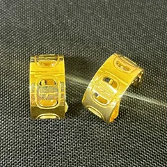 (o1979) 美品 Salvatore Ferragamo サルヴァトーレ フェラガモ イヤリング ゴールド カラー イタリア製 J型 アクセサリーのサムネイル