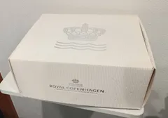 【極美品・箱付き】ロイヤルコペンハーゲン ホワイトフルーテッド プレート マグのサムネイル