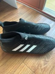 adidas PREDATOR 20.2 サッカースパイク ブラック - メルカリ