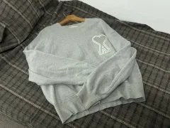 アミ ハート ロゴ スウェット グレーのサムネイル