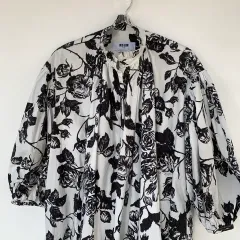 MSGM フローラル ONE PIECEのサムネイル