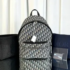 Dior オブリーク ライダー バックパック ほぼ新品のサムネイル