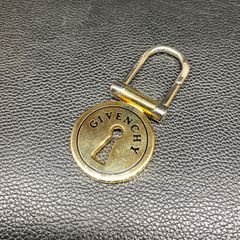 新品未使用GUCCI パドロック 鍵セット | Mercari
