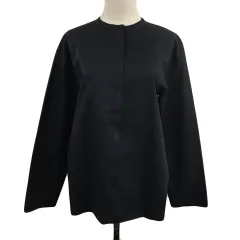 ダナキャランニューヨーク DKNY ジャケット ノーカラー 比翼仕立て ジップアップ カットオフ 無地 長袖 4 黒 ブラックのサムネイル