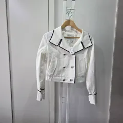 EGOIST 白 バイカラー クロップド ジャケットのサムネイル