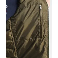 ガント メンズ アウター ジャケット・ブルゾン ダウン ジレ Gant Light Down Gilet Green グリーンのサムネイル