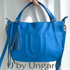 U by Ungaro 2way ショルダーバッグ ブルー タッセル 美品のサムネイル