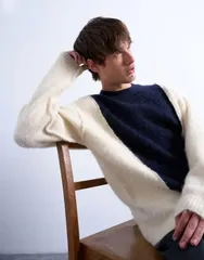 トップマン メンズ アウター ニット・セーター リラックスフィット セーター Topman relaxed fit fluffy yarn paneled sweater NAVY ネイビーのサムネイル