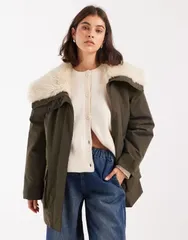 エイソス レディース アウター ジャケット・ブルゾン パーカー ASOS DESIGN borg collar mid length parka Khaki カーキのサムネイル
