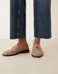 エイソス レディース シューズ スリッポン・ローファー スエード ローファー ASOS DESIGN Match penny loafers in tan suedette SAND SUEDETTEのサムネイル