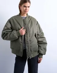 トップショップ レディース アウター ジャケット・ブルゾン コントラスト Topshop bomber jacket with contrast lining in alice GREEN グリーンのサムネイル
