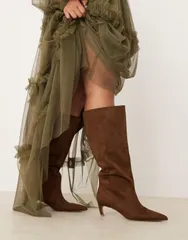 エイソス レディース シューズ ブーツ・レインブーツ スエード ブーツ ヒール ASOS DESIGN Curve Carmel pullon kitten heel knee boots in chのサムネイル
