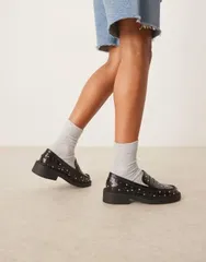 エイソス レディース シューズ スリッポン・ローファー ローファー ASOS DESIGN Minerva studded detail loafers Black with studs ブラックのサムネイル