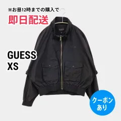 GUESS ゲス ブルゾン XS ブラック ナイロン 無地 ワンポイント ブランドロゴ ショート丈 ジップアップ レディースのサムネイル