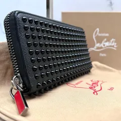 ◇箱・袋付き美品◇ルブタン　パネトーネ　スパイクスタッズ長財布　シボ革　ブラックのサムネイル