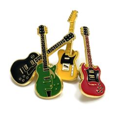 HRC ハードロックカフェ ピンバッジ 阪神タイガース 70周年記念 - メルカリ